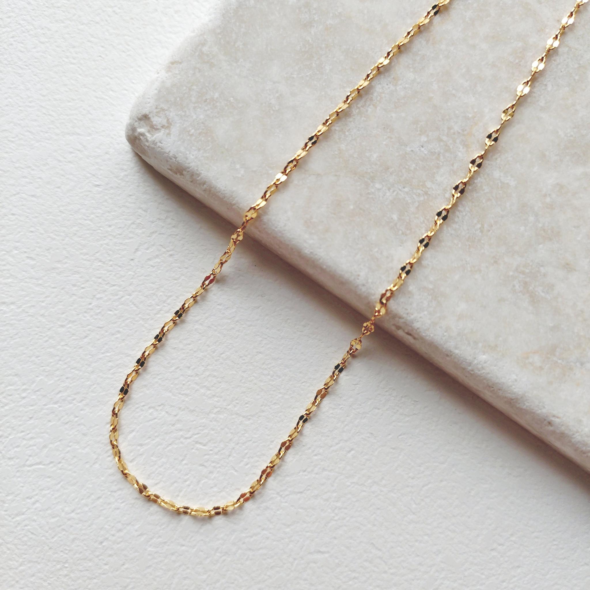 【送料無料】k16gp ペタルチェーン ネックレス+ピアス/イヤリング セット | 2枚目